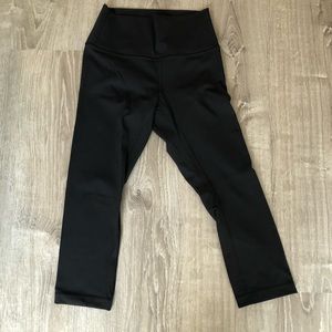 Luxtreme Wunder Under 23” crop